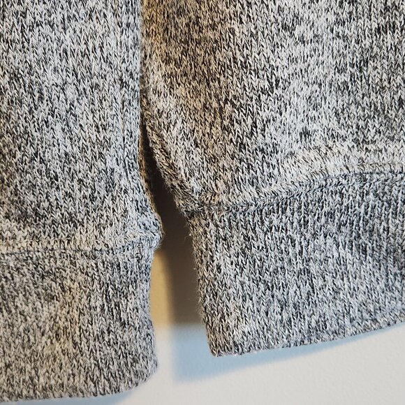 Disney Minnie Mouse Sweater - Picture 4 of 7